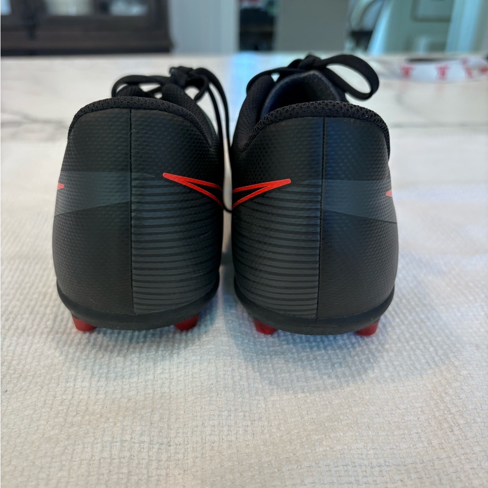 NIKE KIDS MERCURIAL VAPOR XIII 
Black and Red - Picture 3 of 7